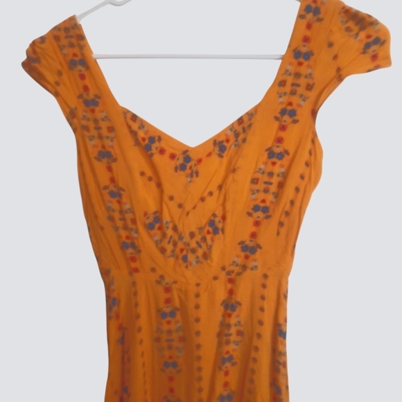 Urban Outfitters Mustard Yellow Flutter Sleeve Sundress XS - Picture 5 of 6